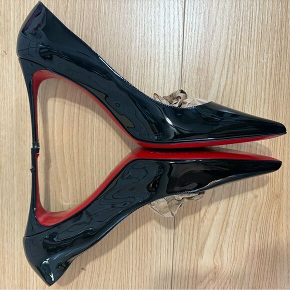 Christian Louboutin Dust Bag So Kate Black Patent Leather Pointed Toe 11 $895 - Picture 9 of 16
